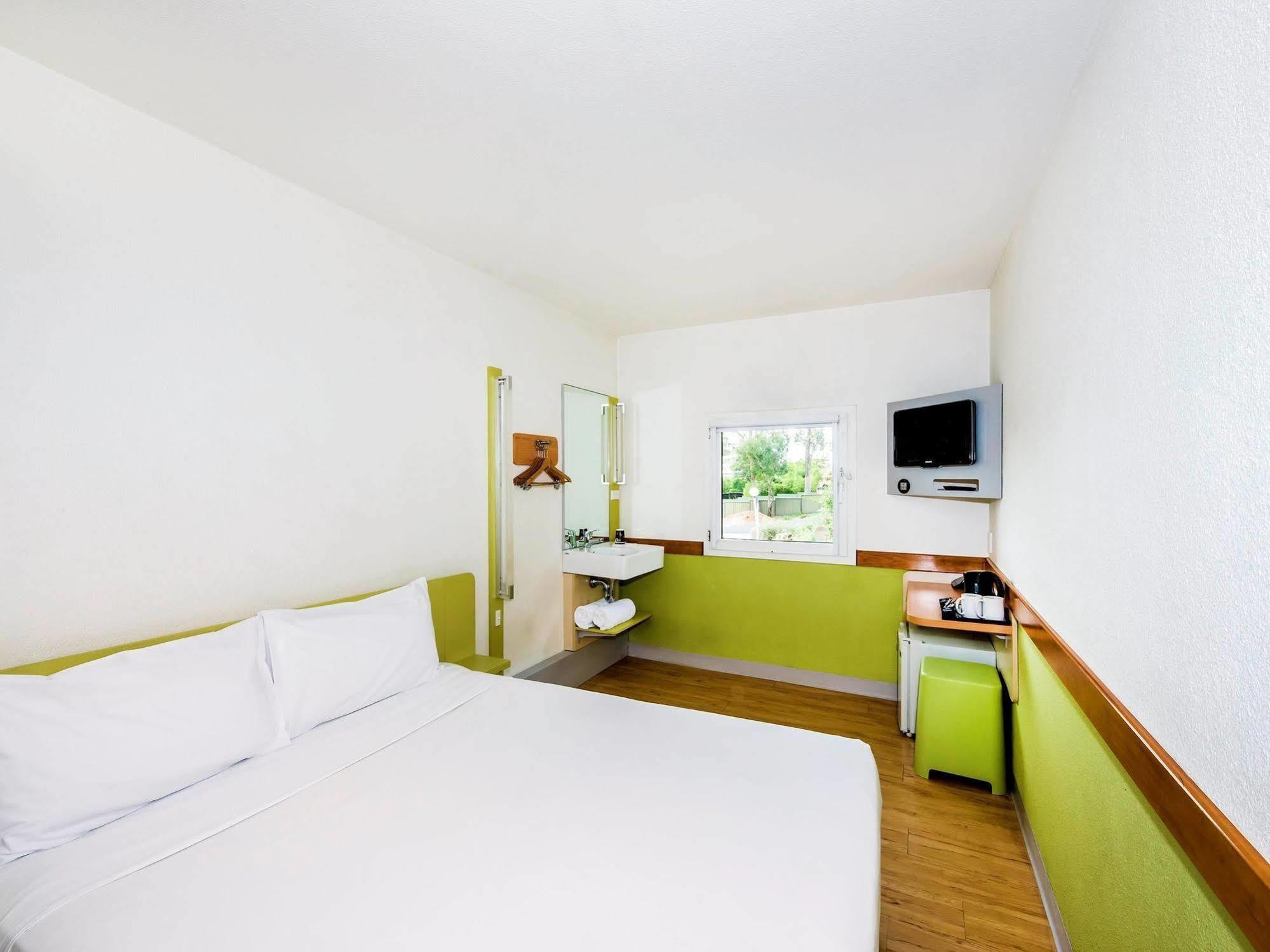 Ibis Budget 3*